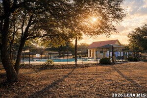 10354 Oakwood Crest in San Antonio, TX - Building Photo - Building Photo