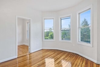 313 23rd St in Union City, NJ - Building Photo - Building Photo