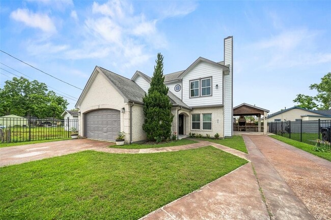 2105 Linder St in Houston, TX - Building Photo - Building Photo