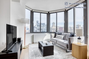 105 Duane St in New York, NY - Building Photo