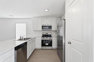 6804 Haines Dr in Princeton, TX - Building Photo - Building Photo