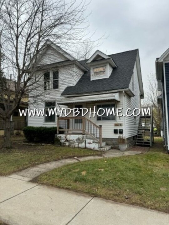 1014 Huffman St in Fort Wayne, IN - Building Photo