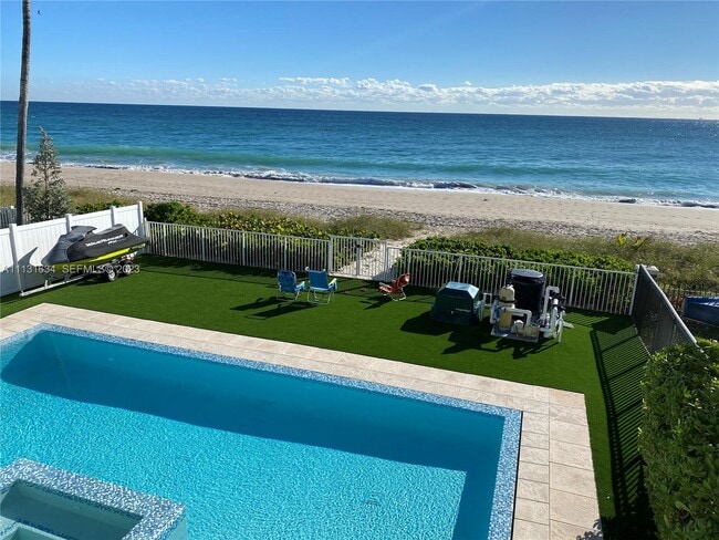 property at 3036 N Atlantic Blvd