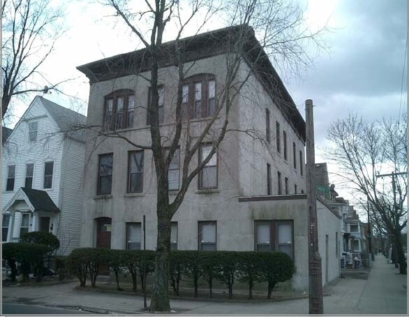 522 Elm St in New Haven, CT - Foto de edificio