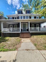 33 Wetmore Ave in Morristown, NJ - Building Photo