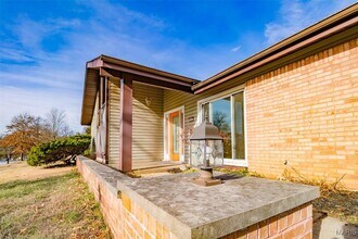 507 Glenmeadow Dr in Ballwin, MO - Building Photo - Building Photo