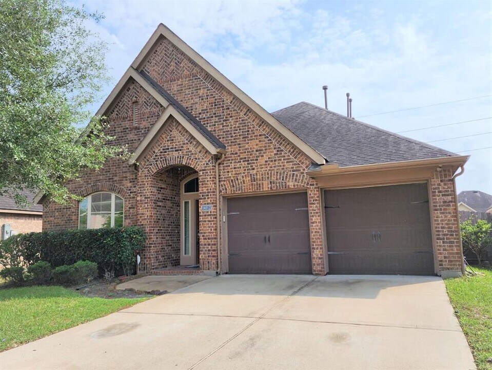 14012 Mountain Sage Ct in Pearland, TX - Building Photo