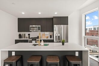 1501 N 31st St, Unit 312 in Philadelphia, PA - Building Photo - Building Photo