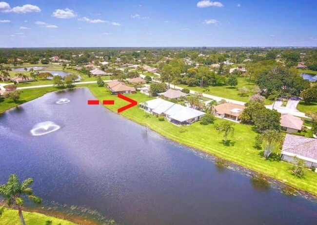property at 13335 Cross Pointe Dr
