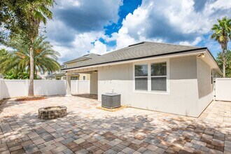 12182 Wynnfield Lakes Cir in Jacksonville, FL - Building Photo - Building Photo