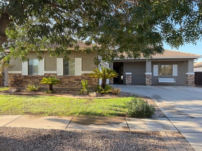 property at 4203 E Los Altos Rd