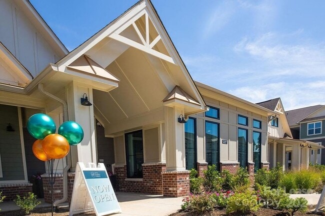 102 Kennedy Rdg Wy, Unit William in Mooresville, NC - Building Photo - Building Photo