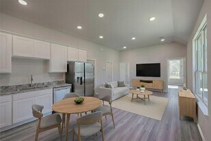 11632 Vistawood St in Willis, TX - Building Photo