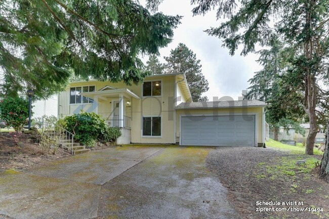 5705 38th Ct SE
