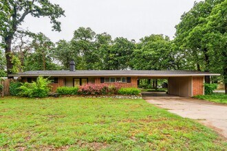 6741 Tall Oaks Dr in Oklahoma City, OK - Building Photo - Building Photo