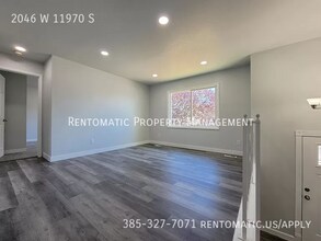 2046 W 11970 S in Riverton, UT - Building Photo - Building Photo