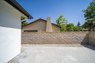357 N Pennsylvania Ave in Glendora, CA - Building Photo - Building Photo