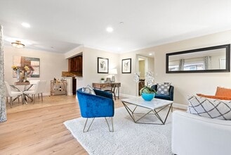 2580 Homestead Rd in Santa Clara, CA - Building Photo - Building Photo