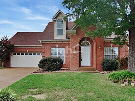 2604 Wood Sage Cv in Cordova, TN - Building Photo