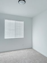 885 Dunkirk River Ct in Henderson, NV - Foto de edificio - Building Photo