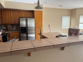 17203 Ave Del Sol in Fontana, CA - Building Photo