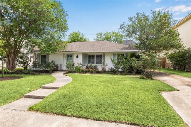 3831 Linklea Dr in Houston, TX - Building Photo - Building Photo