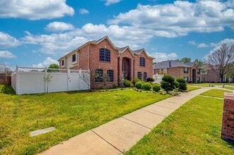 808 Sabona Dr in Desoto, TX - Building Photo - Building Photo