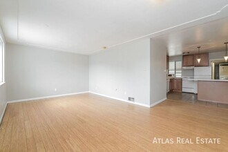 1523 W 34th Ave in Denver, CO - Building Photo - Building Photo