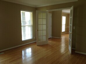 10190 Meadowknoll Dr in Loveland, OH - Foto de edificio - Building Photo