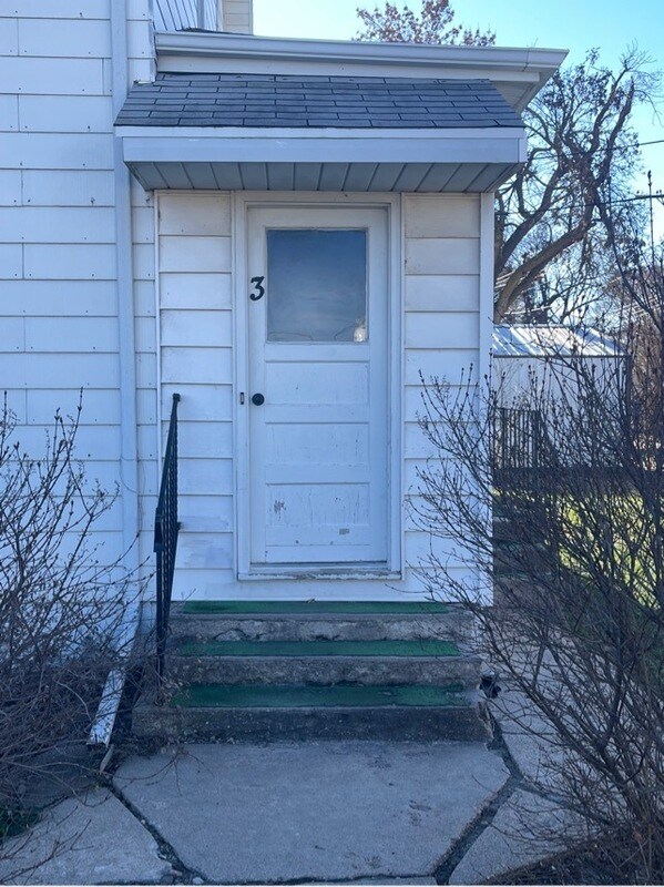 705 6th Ave in Fairmont, NE - Building Photo - Building Photo