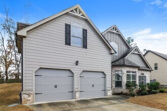 6840 Diamond Dr in Rex, GA - Building Photo - Building Photo