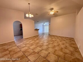 1064 Helena Ave NW in Palm Bay, FL - Building Photo - Building Photo
