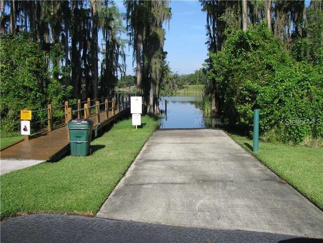 1819 Hammocks Ave in Lutz, FL - Building Photo - Building Photo