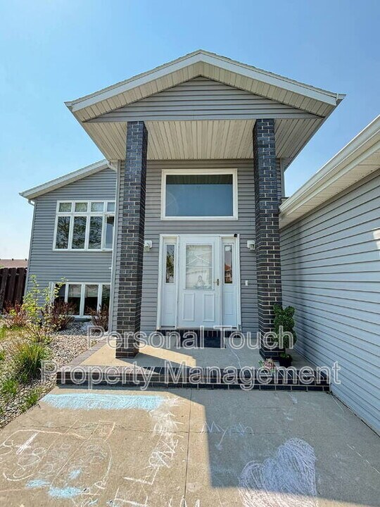 3677 Polk St S in Fargo, ND - Building Photo