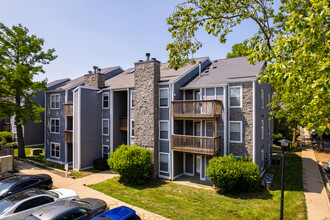 Le Coeur Du Monde in St. Louis, MO - Foto de edificio - Building Photo