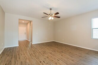 14214 N Spear Point Way in Marana, AZ - Building Photo - Building Photo