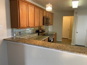 3729 Bandera Ranch Rd in Roanoke, TX - Foto de edificio - Building Photo