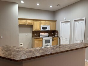 705 Shadowlake Rd in Norman, OK - Building Photo - Building Photo