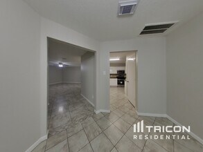 1111 Chestnut Bough St in Channelview, TX - Building Photo - Building Photo