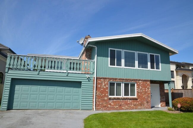 property at 7251 Parry St