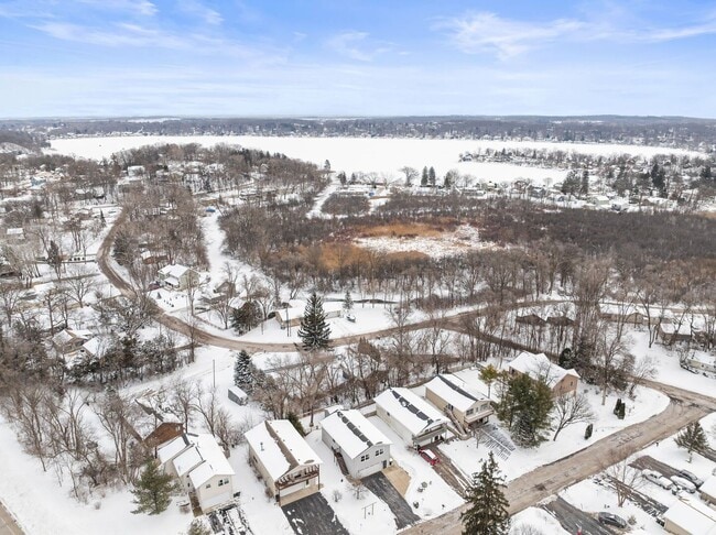 property at 960 Rhyner's Ln