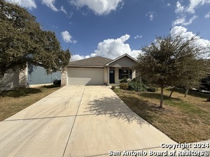 8218 Broussard in San Antonio, TX - Foto de edificio - Building Photo