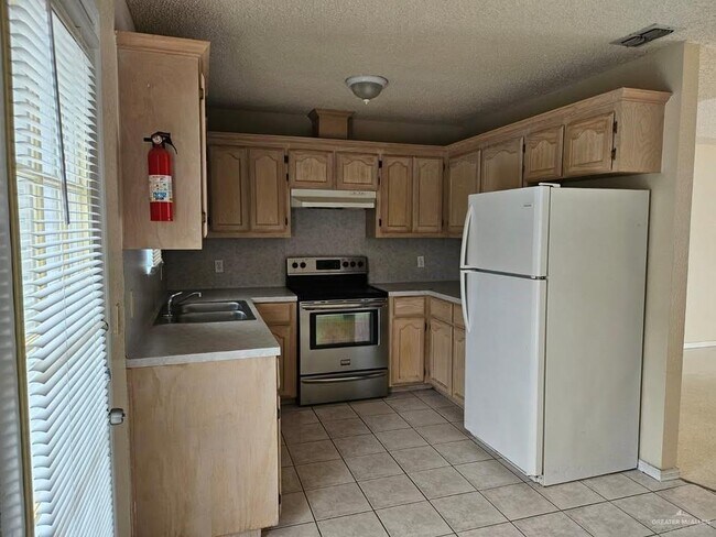 716 Quail Ave in McAllen, TX - Building Photo - Building Photo