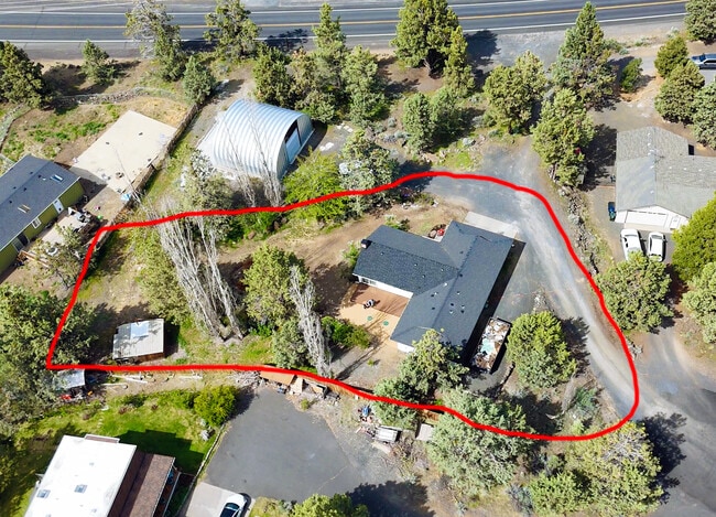 63849 Miday Way in Bend, OR - Building Photo - Building Photo