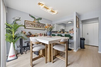 6 Tamarisk Quay in Hampton, VA - Building Photo - Building Photo