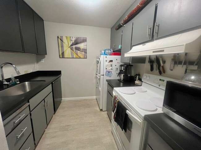 property at 2031 Market Ave