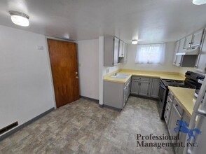 1707 1/2 Avenue C in Billings, MT - Building Photo - Building Photo