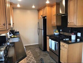 308 Encino Ln, Unit A in San Clemente, CA - Building Photo - Building Photo