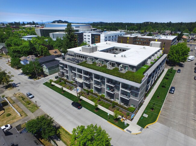 Orchard Crossing in Eugene, OR - Building Photo - Building Photo