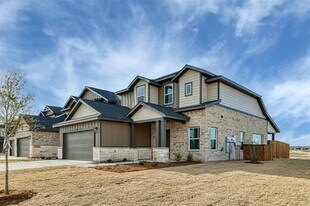 4266 Clovis St in Midlothian, TX - Building Photo